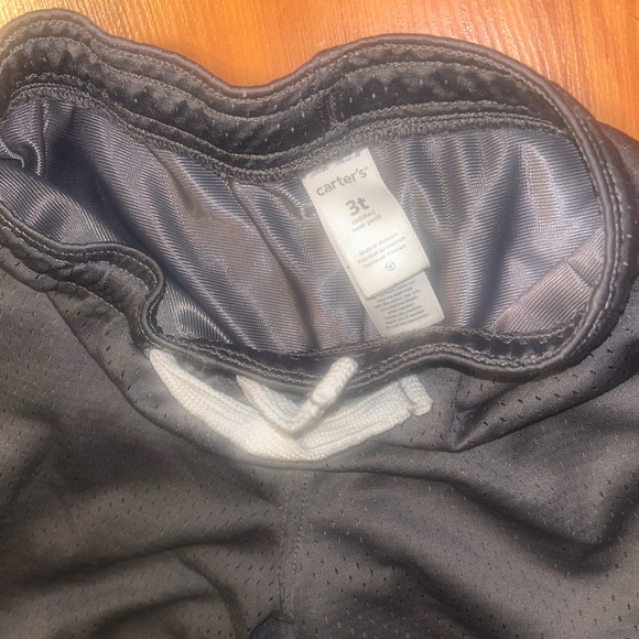 3 for $15! Boys 3t Carter's gray Shorts breathable shorts 3t kids shorts mesh - Picture 2 of 3